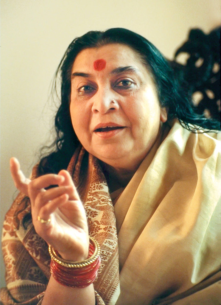 shri-mataji-explaining